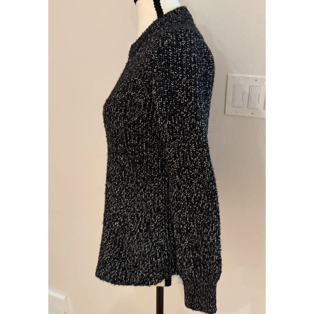 Athleta Sierra Crew Sweater XS Black Gray Wool Blend Swing A-Line